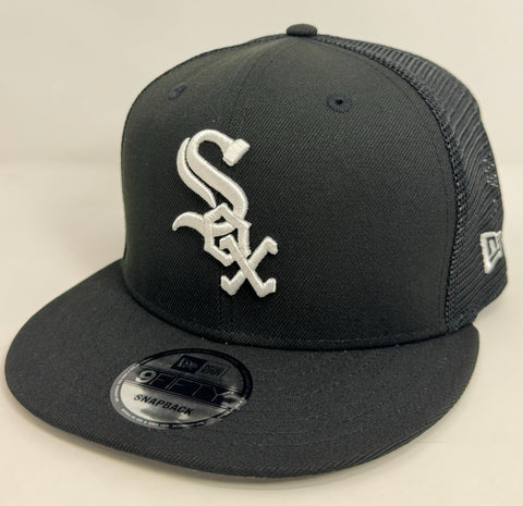 Chicago White Sox Snapback New Era Black Mesh Trucker Cap Hat Grey UV