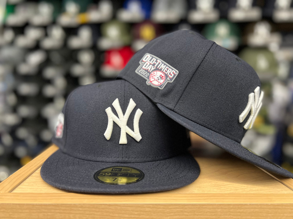 New York Yankees Fitted New Era 59FIFTY 2022 Old Timers' Day Navy Cap Hat  Black UV