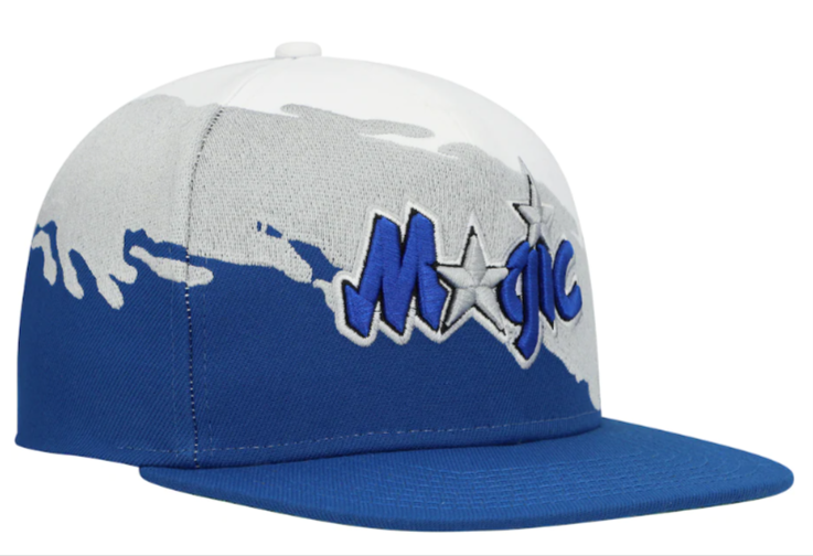 Dallas Mavericks Paintbrush White/Green Snapback - Mitchell & Ness