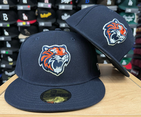 Tigres de Quintana Roo New Era 59Fifty Mascot Fitted Navy Hat Cap Black UV