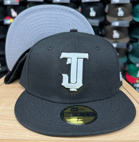 Toros de Tijuana Fitted New Era 59Fifty Black White Cap Hat. Grey UV