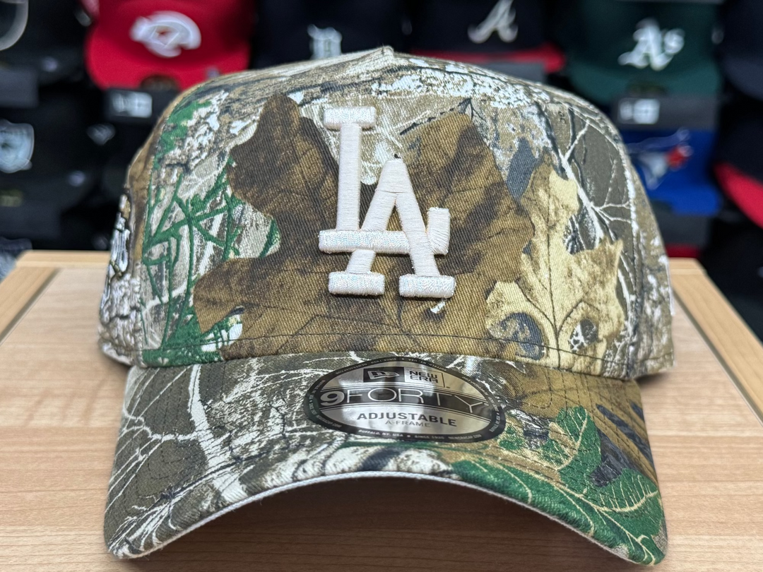 Los Angeles Dodgers Snapback 9Forty New Era A-Frame 2025 Back to Back Champions Realtree Hat Cap Chrome UV - THE 4TH QUARTER