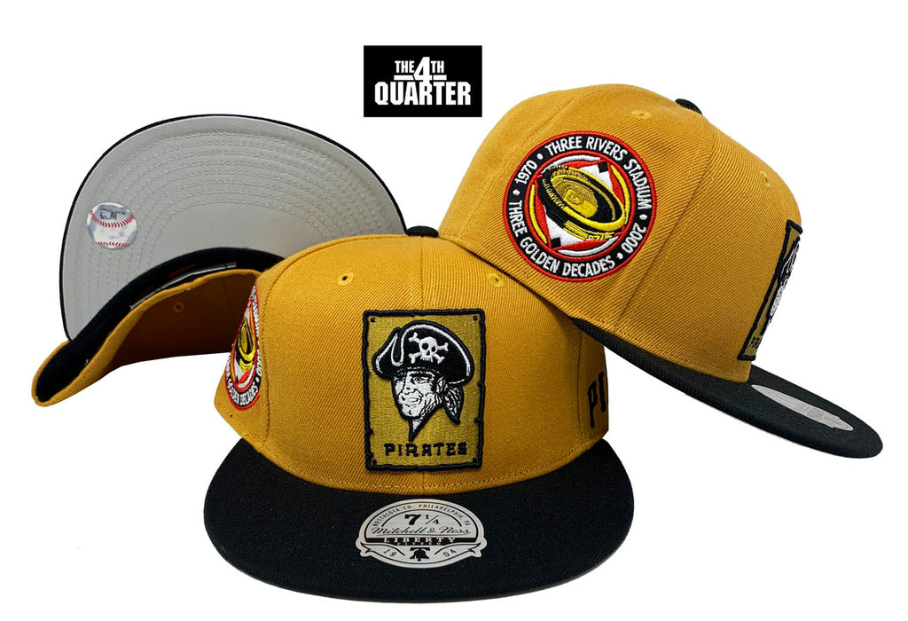 Mitchell N Ness Coop New York Yankees Homefield Fitted in 2023