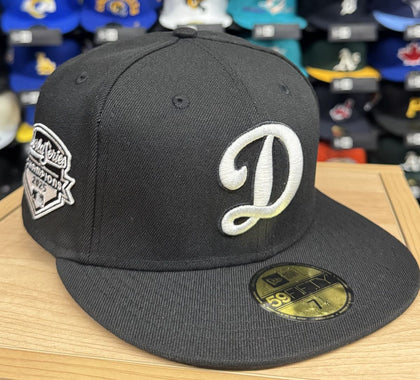 Los Angeles Dodgers New Era 2025 D Logo World Series Champions Patch 59FIFTY Fitted Hat - Black