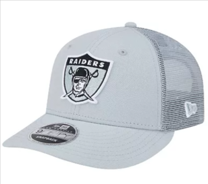 Raiders Snapback 9Fifty New Era Trucker Mesh Low Profile Cap Hat Grey