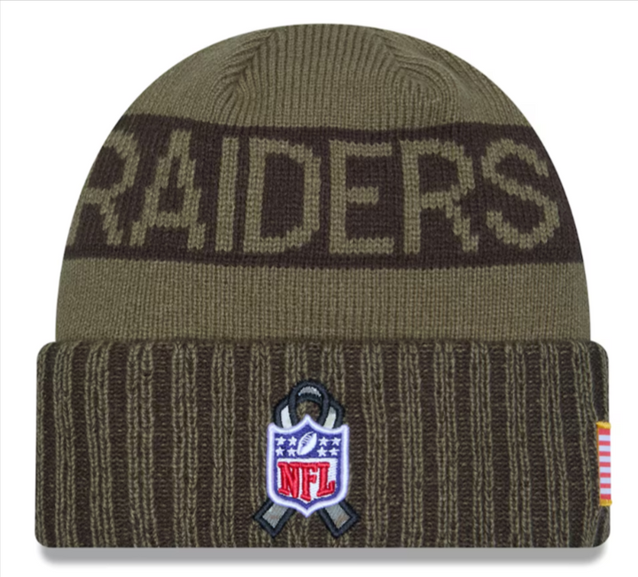 Raiders Beanie New Era 2025 Salute to Service Sideline Cuffed Knit Hat Cap - THE 4TH QUARTER