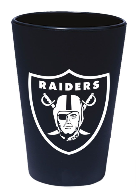 Raiders 1.5oz Silicone Shot Glass Black - THE 4TH QUARTER