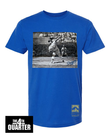 Los Angeles Dodgers Mens T-Shirt Mitchell & Ness Black White Photo Fernando Valenzuela Tee Royal Blue