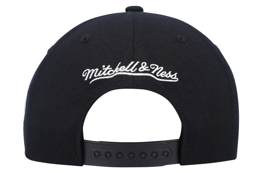 Brooklyn Nets Snapback Mitchell &amp; Ness Silver Script Cap Hat All Black Patch - THE 4TH QUARTER