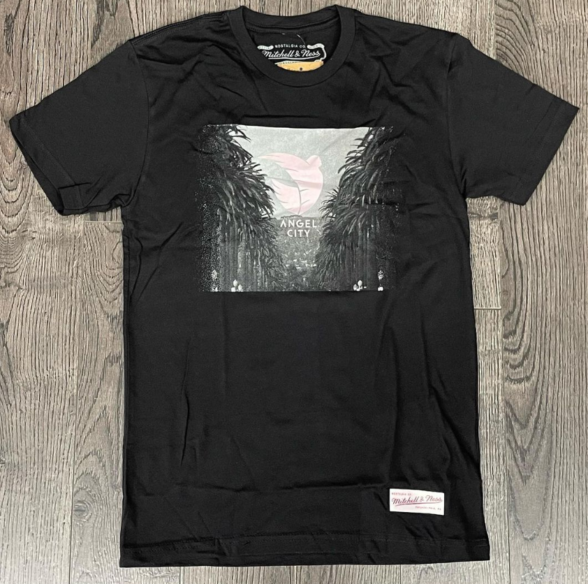 Angel City FC Mens T-Shirt Mitchell & Ness LA Photo Tee Black - THE 4TH QUARTER
