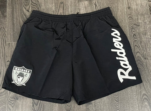 Raiders Mens Mitchell & Ness Essentials Nylon Swingman Shorts Black