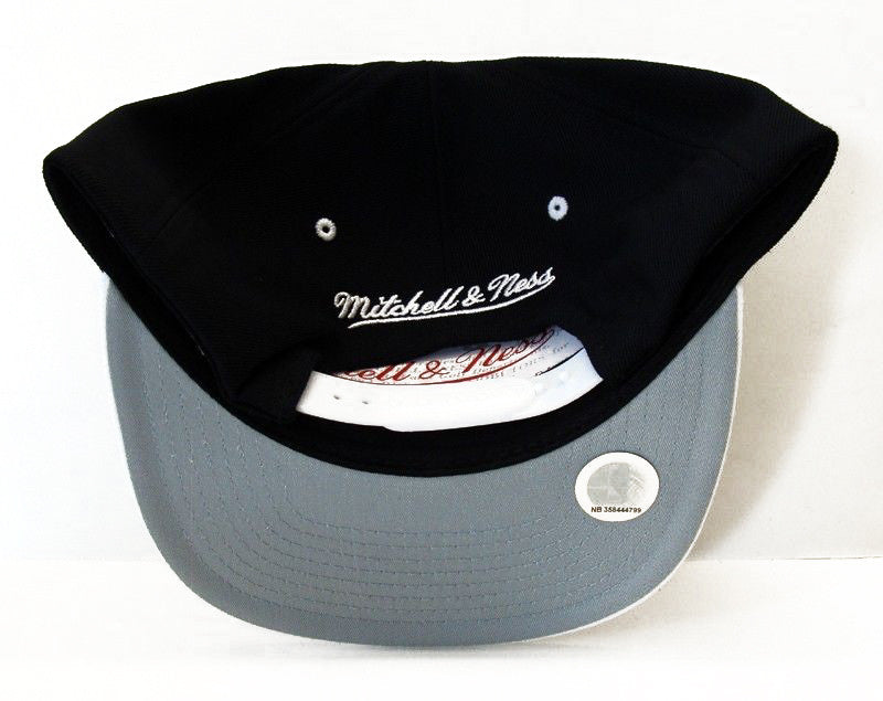 Brooklyn Nets Snapback Mitchell &amp; Ness Monolith Cap Hat Black White - THE 4TH QUARTER