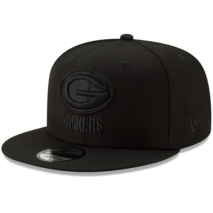 Green Bay Packers Snapback New Era 9Fifty Black On Black Hat - THE 4TH QUARTER